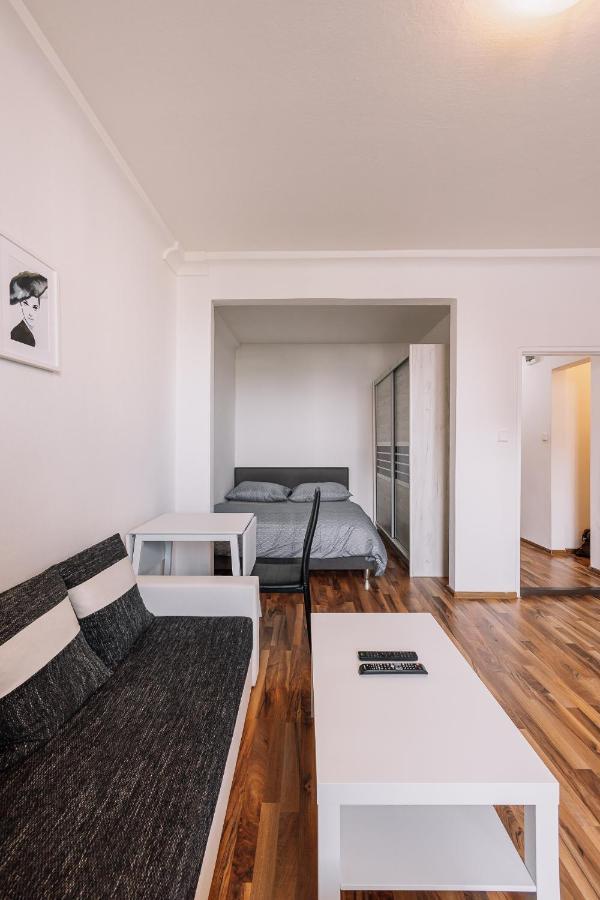 Cozy Apartment In Ruzinov Bratysława Zewnętrze zdjęcie