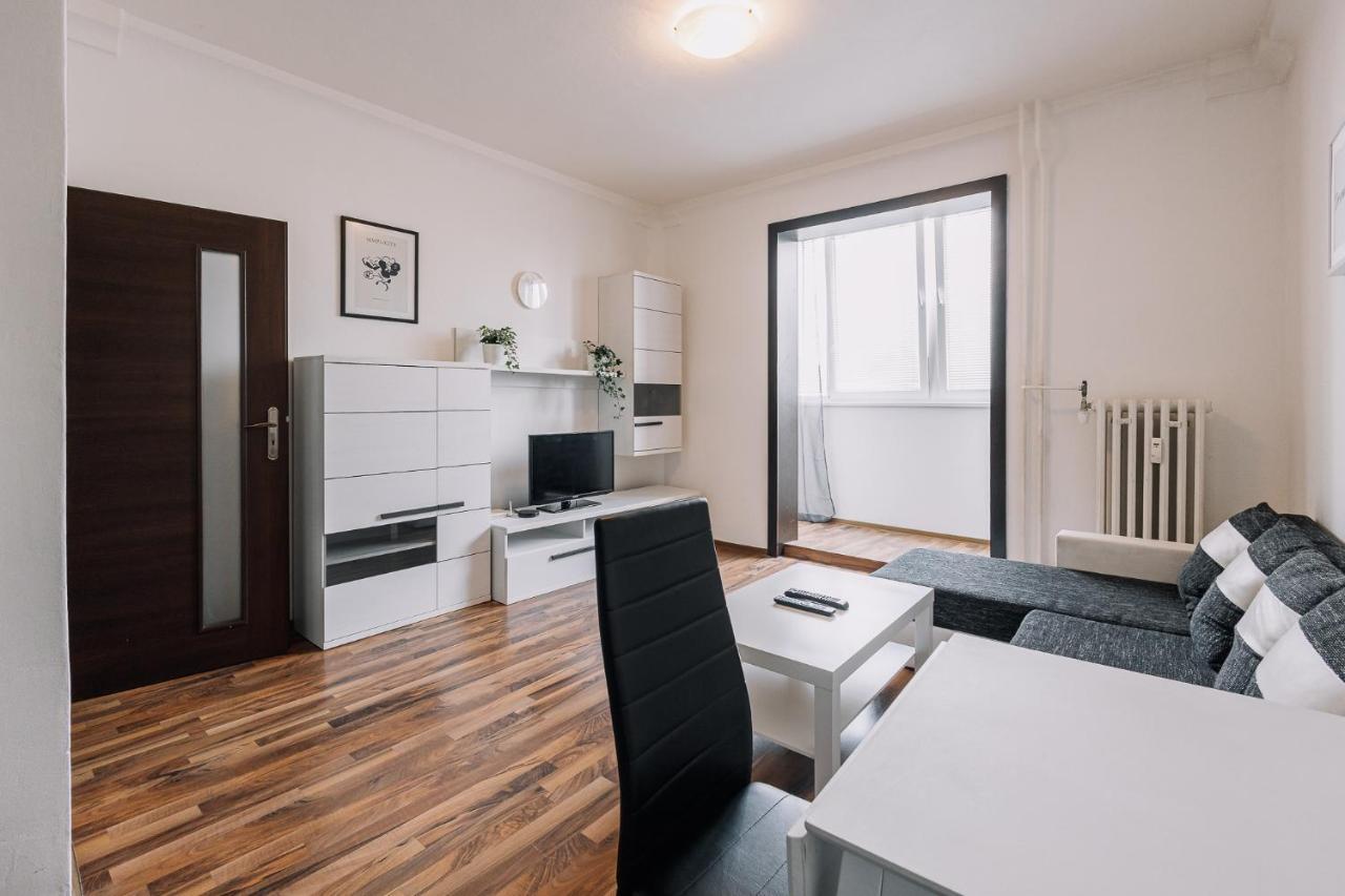 Cozy Apartment In Ruzinov Bratysława Zewnętrze zdjęcie
